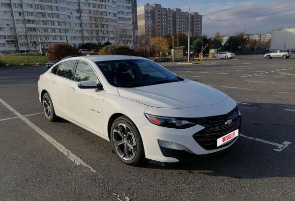 Chevrolet Malibu, 2020 год выпуска с двигателем Бензин, 49 488 BYN в г. Минск