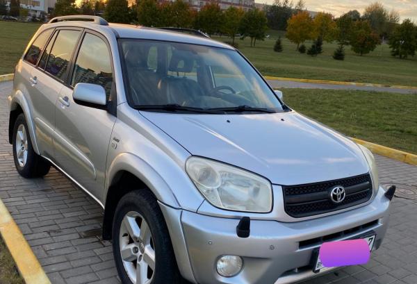 Toyota RAV4, 2004 год выпуска с двигателем Бензин, 39 593 BYN в г. Минск