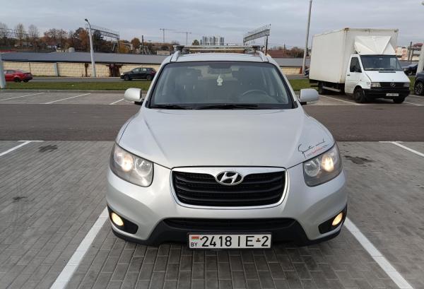 Hyundai Santa Fe, 2011 год выпуска с двигателем Дизель, 48 263 BYN в г. Минск