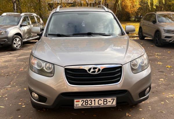 Hyundai Santa Fe, 2011 год выпуска с двигателем Бензин, 45 384 BYN в г. Минск