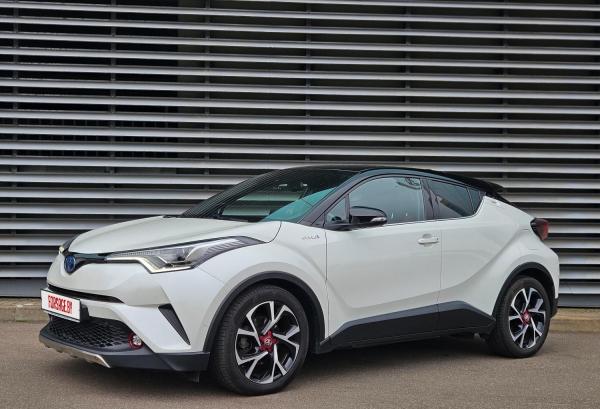 Toyota C-HR, 2018 год выпуска с двигателем Бензин, 86 130 BYN в г. Минск