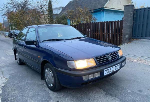 Volkswagen Passat, 1994 год выпуска с двигателем Бензин, 6 305 BYN в г. Минск