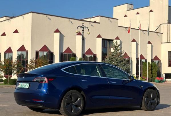 Tesla Model 3, 2019 год выпуска с двигателем Электро, 72 841 BYN в г. Молодечно