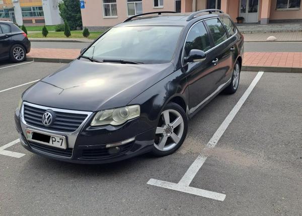 Volkswagen Passat, 2005 год выпуска с двигателем Дизель, 19 421 BYN в г. Минск