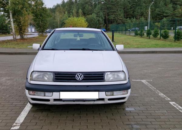 Volkswagen Vento, 1993 год выпуска с двигателем Бензин, 8 131 BYN в г. Минск