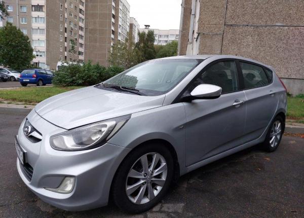 Hyundai Solaris, 2011 год выпуска с двигателем Бензин, 29 441 BYN в г. Минск