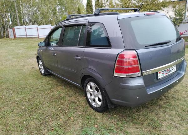 Opel Zafira, 2005 год выпуска с двигателем Бензин, 23 694 BYN в г. Минск