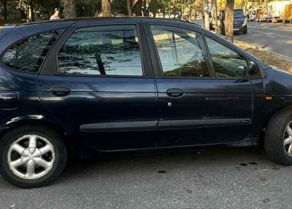 Renault Scenic, 2000 год выпуска с двигателем Бензин, 11 224 BYN в г. Минск