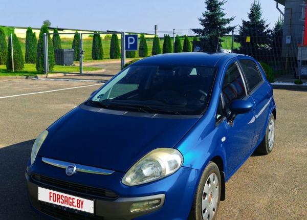 Fiat Punto, 2010 год выпуска с двигателем Бензин, 19 642 BYN в г. Минск