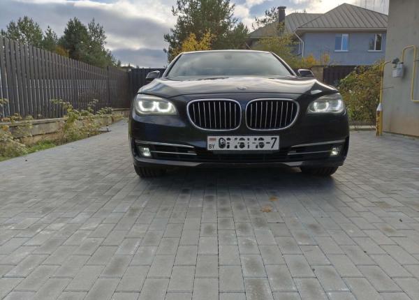 BMW 7 серия, 2015 год выпуска с двигателем Бензин, 79 557 BYN в г. Минск