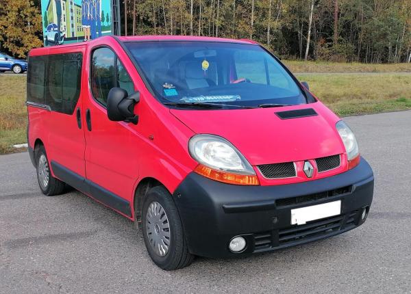 Renault Trafic, 2002 год выпуска с двигателем Дизель, 30 806 BYN в г. Минск