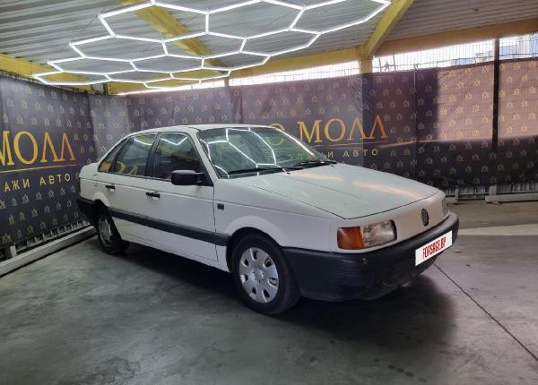 Volkswagen Passat, 1989 год выпуска с двигателем Бензин, 5 846 BYN в г. Брест