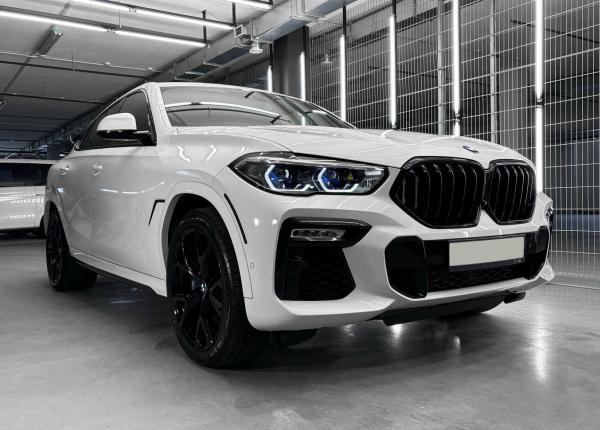 BMW X6, 2020 год выпуска с двигателем Бензин, 295 347 BYN в г. Минск