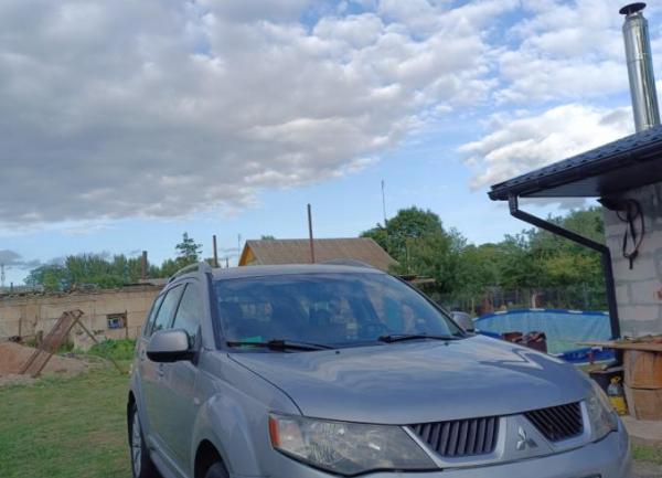 Mitsubishi Outlander, 2008 год выпуска с двигателем Бензин, 31 520 BYN в г. Поставы