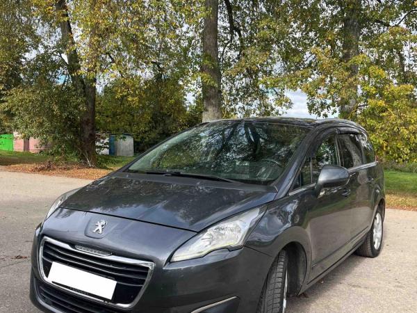 Peugeot 5008, 2015 год выпуска с двигателем Дизель, 40 148 BYN в г. Минск