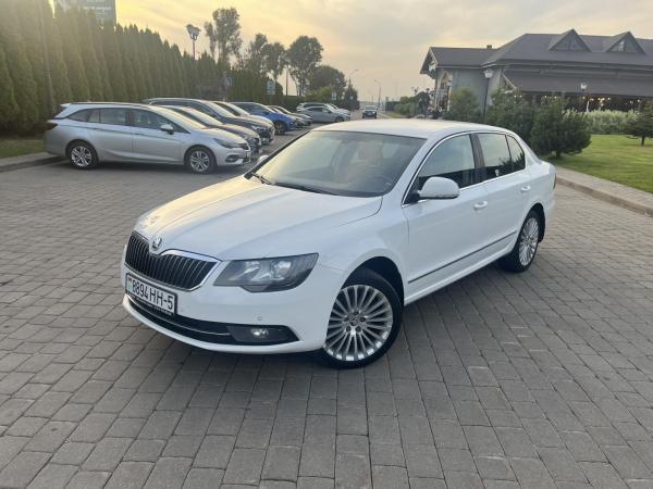 Skoda Superb, 2013 год выпуска с двигателем Бензин, 44 065 BYN в г. Минск