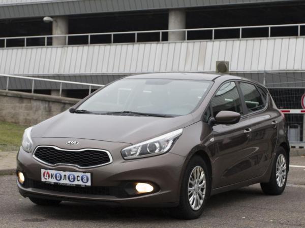 Kia Ceed, 2013 год выпуска с двигателем Бензин, 34 004 BYN в г. Минск