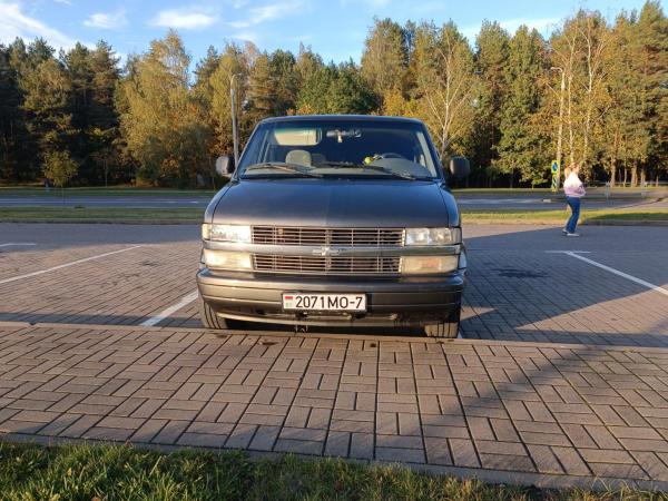 Chevrolet Astro, 2001 год выпуска с двигателем Бензин, 33 011 BYN в г. Минск