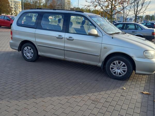 Kia Carnival, 2003 год выпуска с двигателем Дизель, 13 248 BYN в г. Минск