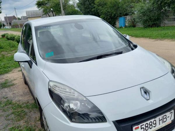 Renault Scenic, 2009 год выпуска с двигателем Дизель, 25 984 BYN в г. Минск