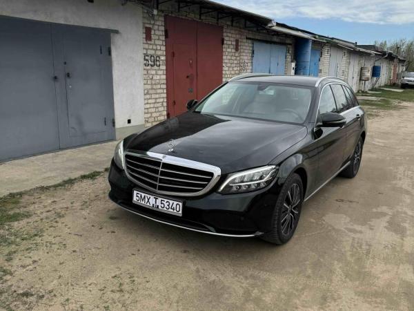 Mercedes-Benz C-класс, 2019 год выпуска с двигателем Дизель, 115 262 BYN в г. Полоцк