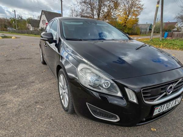 Volvo S60, 2011 год выпуска с двигателем Дизель, 46 105 BYN в г. Докшицы