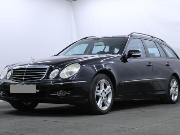 Mercedes-Benz E-класс, 2009 год выпуска с двигателем Бензин, 39 905 BYN в г. Минск