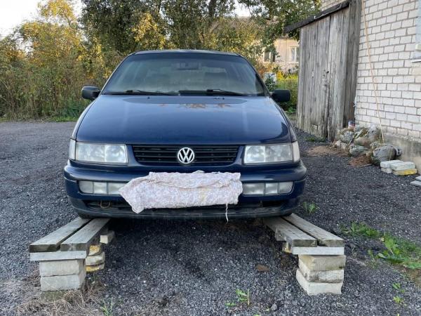 Volkswagen Passat, 1994 год выпуска с двигателем Бензин, 4 617 BYN в г. Минск