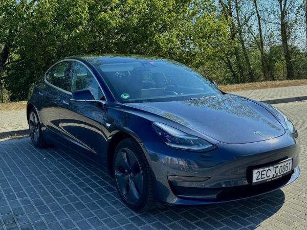 Tesla Model 3, 2020 год выпуска с двигателем Электро, 87 434 BYN в г. Минск