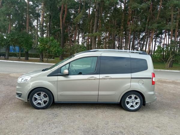 Ford Tourneo Courier, 2016 год выпуска с двигателем Дизель, 39 593 BYN в г. Клецк