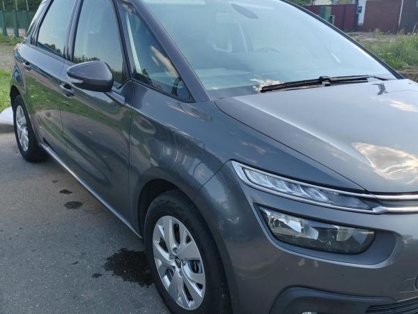 Citroen C4 Picasso, 2018 год выпуска с двигателем Дизель, 48 831 BYN в г. Новополоцк