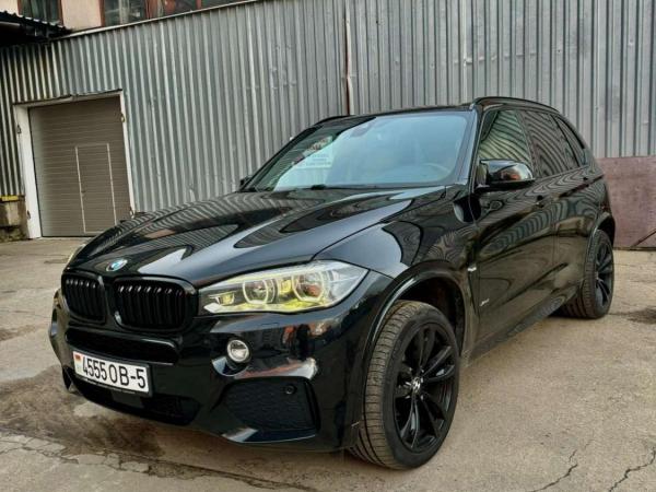 BMW X5, 2015 год выпуска с двигателем Дизель, 118 674 BYN в г. Минск