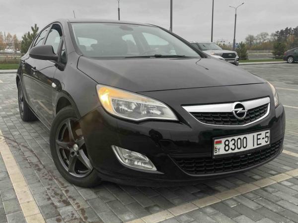 Opel Astra, 2010 год выпуска с двигателем Бензин, 26 413 BYN в г. Минск