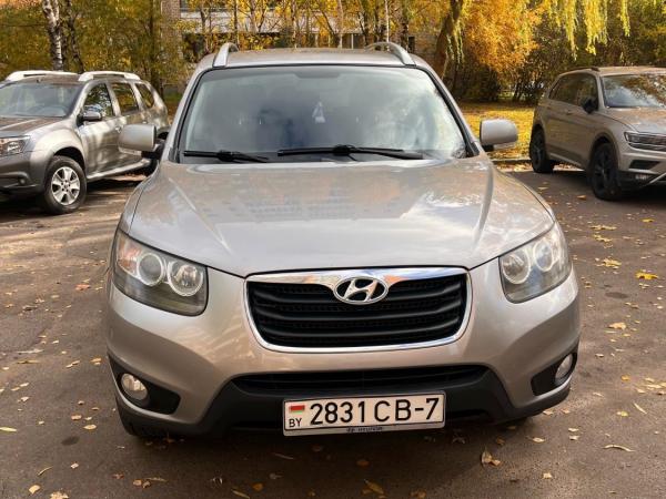 Hyundai Santa Fe, 2011 год выпуска с двигателем Бензин, 45 384 BYN в г. Минск