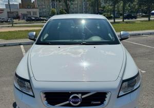 Volvo V50 в лизинг