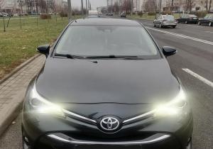 Toyota Avensis в лизинг