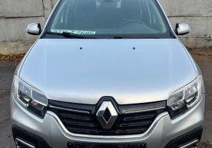 Renault Sandero в лизинг