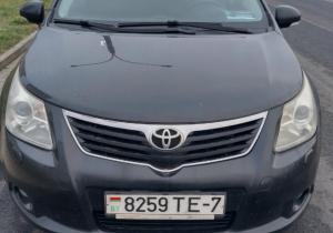 Toyota Avensis в лизинг