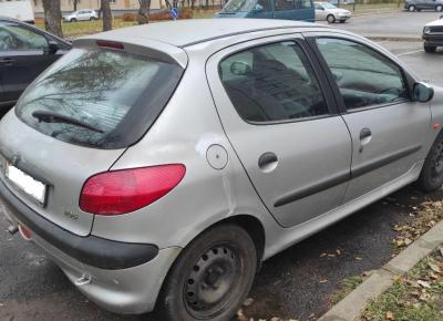 Фото Peugeot 206