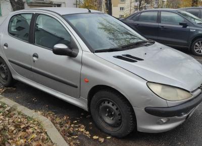 Фото Peugeot 206