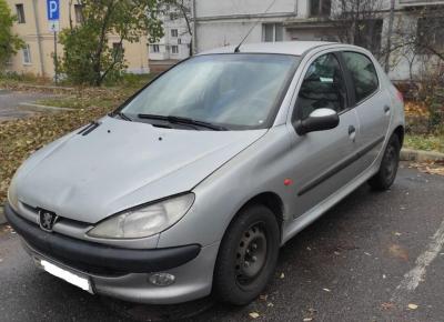 Фото Peugeot 206