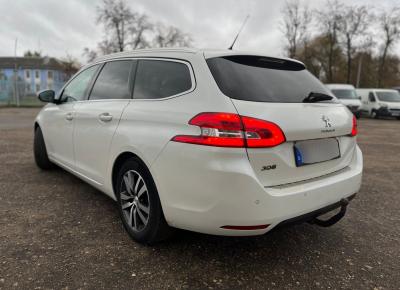 Фото Peugeot 308