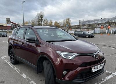 Фото Toyota RAV4