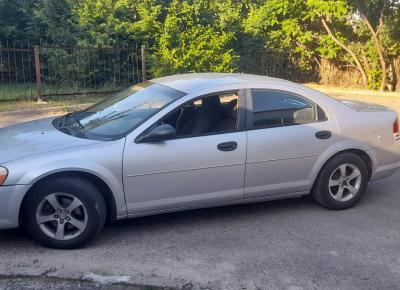 Фото Dodge Stratus