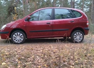 Фото Renault Scenic