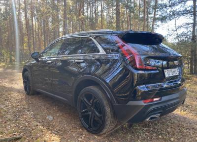 Фото Cadillac XT4