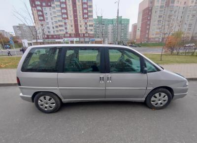 Фото Peugeot 806