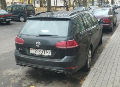 Фото Volkswagen Golf