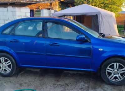 Фото Chevrolet Lacetti