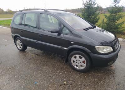 Фото Opel Zafira